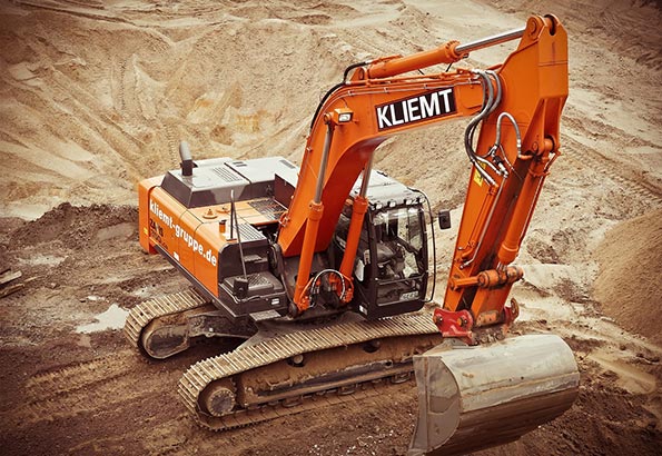 挖掘机保养步骤详解，让你的机器更耐用